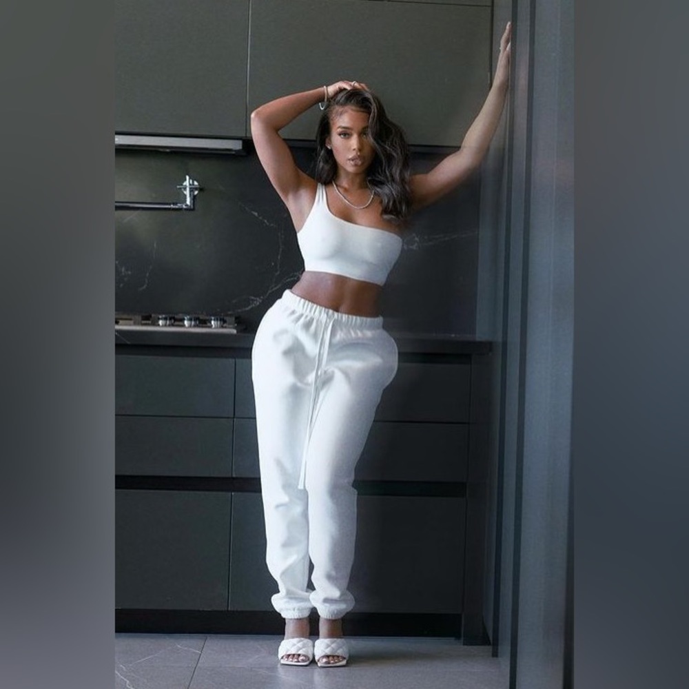 🆕 2/$100 NWT Naked Wardrobe | Oversized Fleece Sweatpants | White Medium